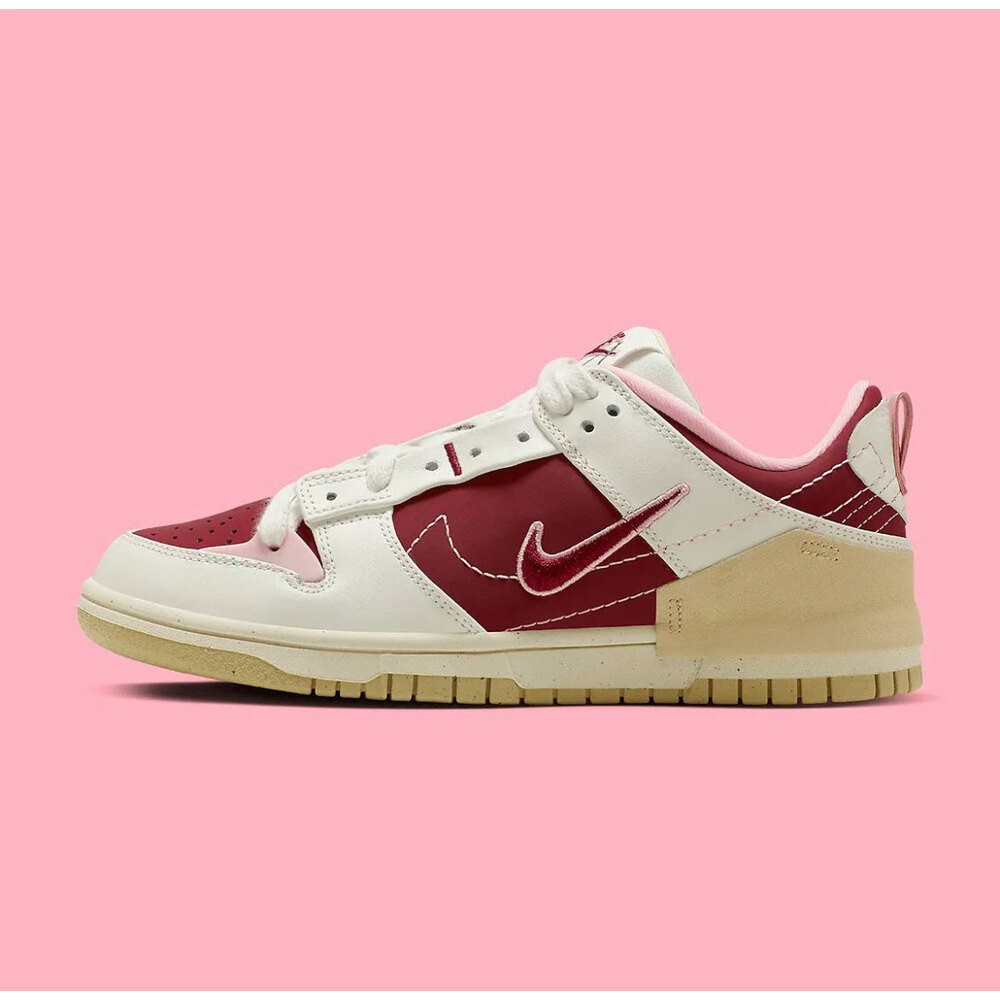 Nike DUNK LOW DISRUPT 2 VALENTINES DAY 2023