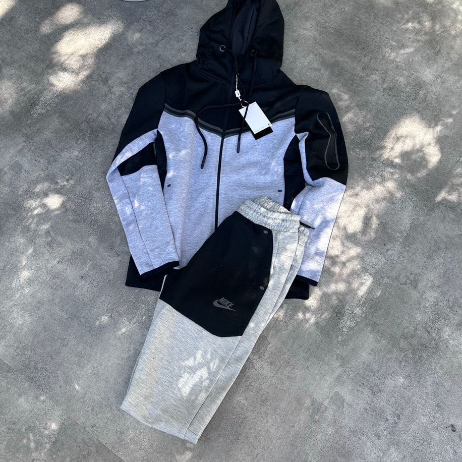 Nike Teech Fleech Gri Siyah Eşofman Takımı