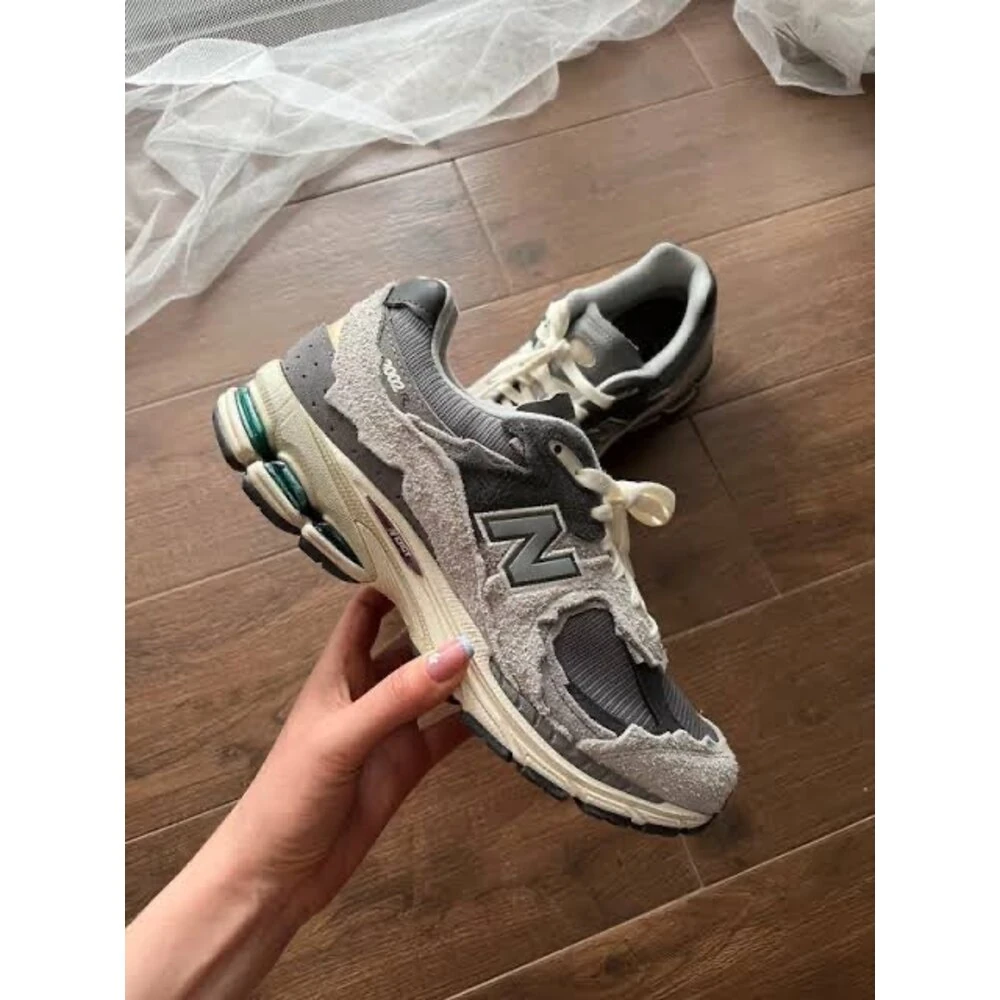 New Balance 2002r Protection Pack Rain Cloud DARkalıp görsel 4