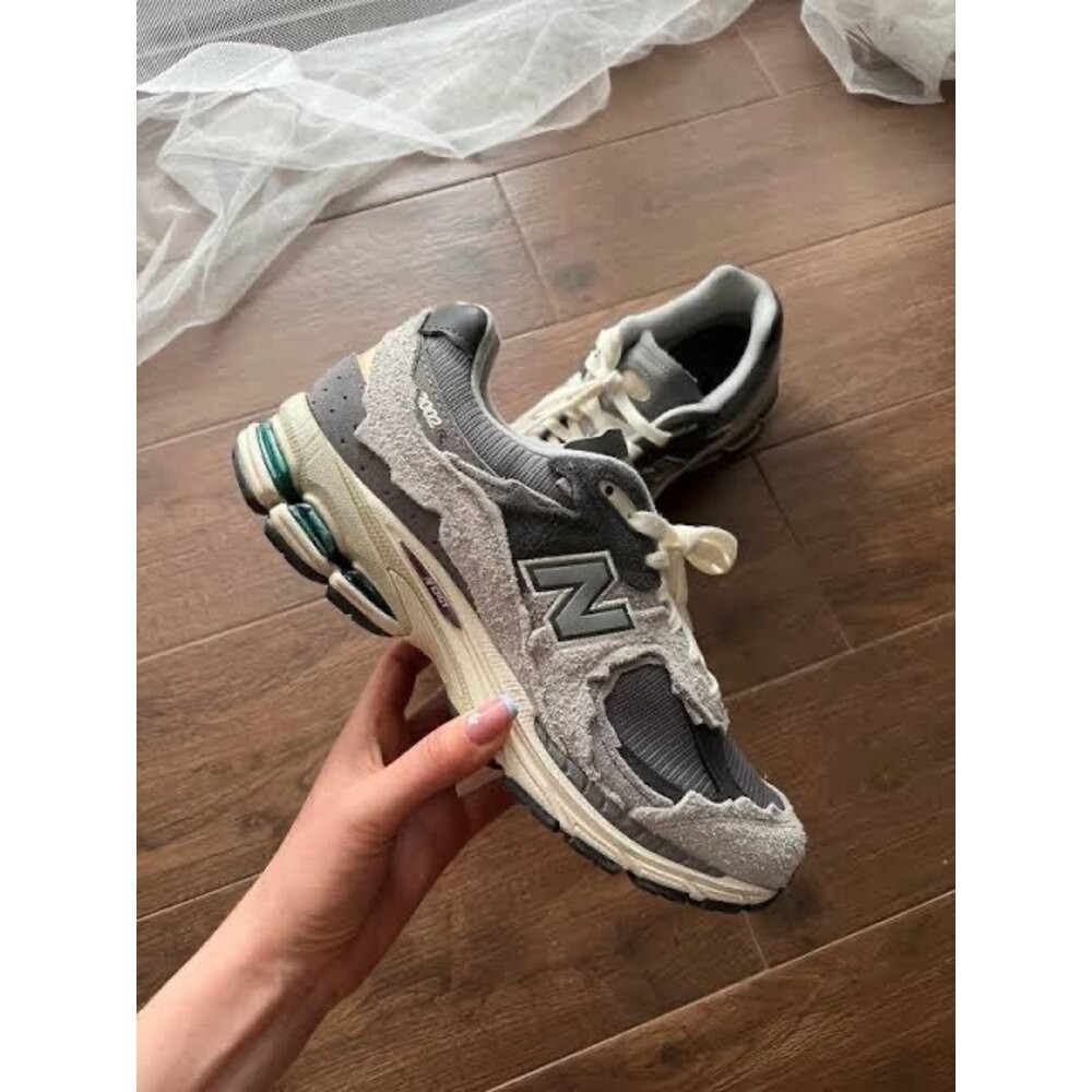 New Balance 2002r Protection Pack Rain Cloud DARkalıp