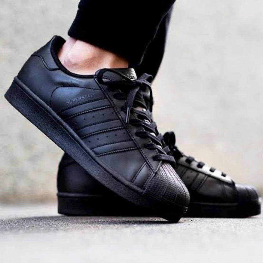 Adidas Siyah Superstar görsel 2