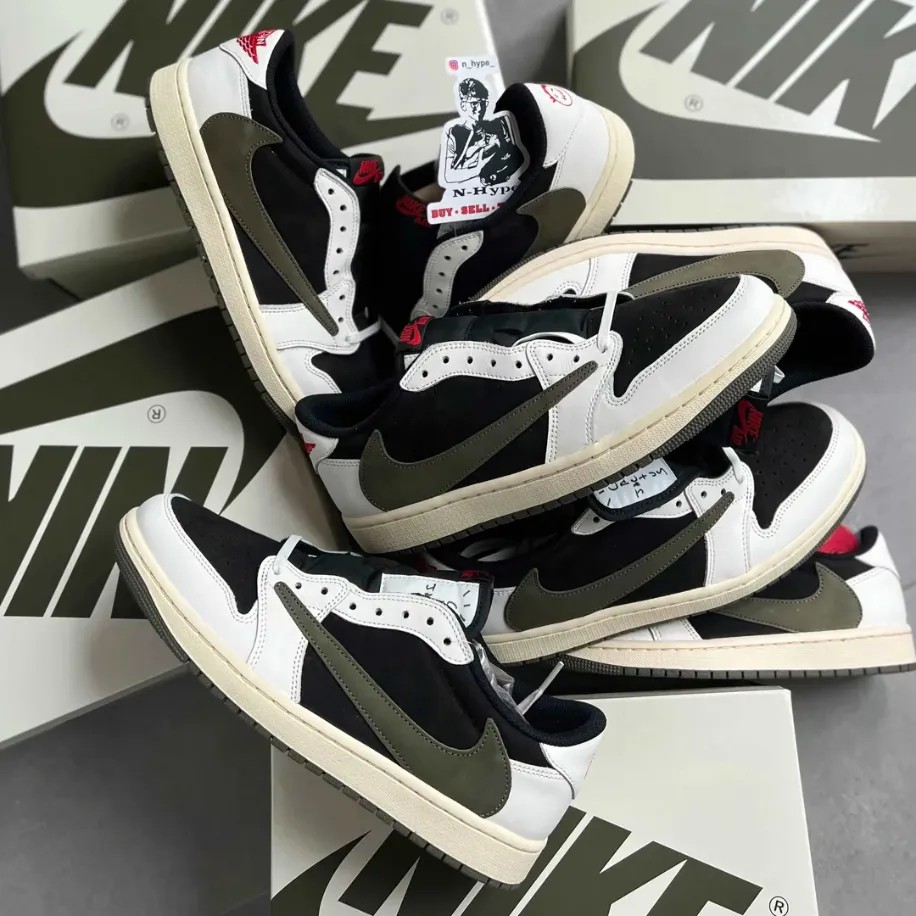NIKE AIR JORDAN 1 RETRO LOW OG SP TRAVIS SCOTT OLIVE