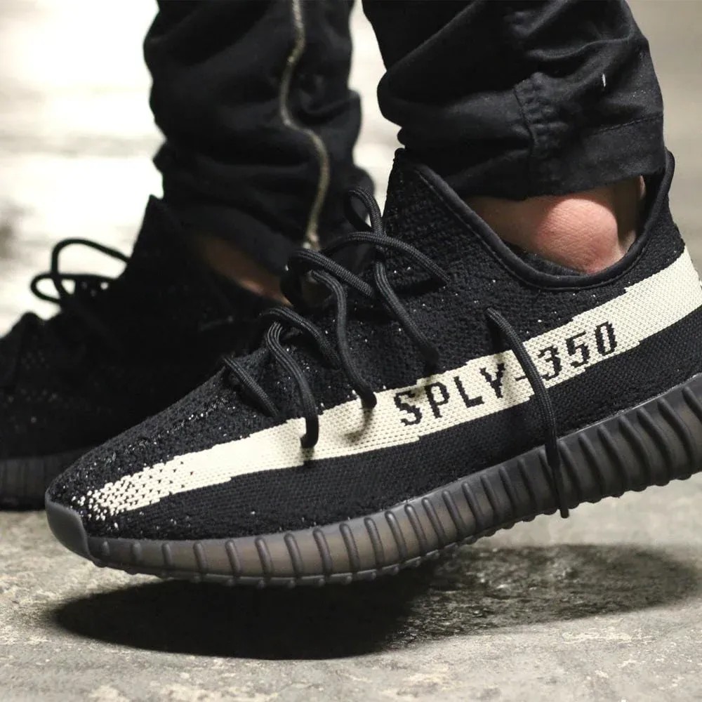ADIDAS YEEZY BOOST 350 V2 CORE BLACK CREAM OREO - AY01ADE0024