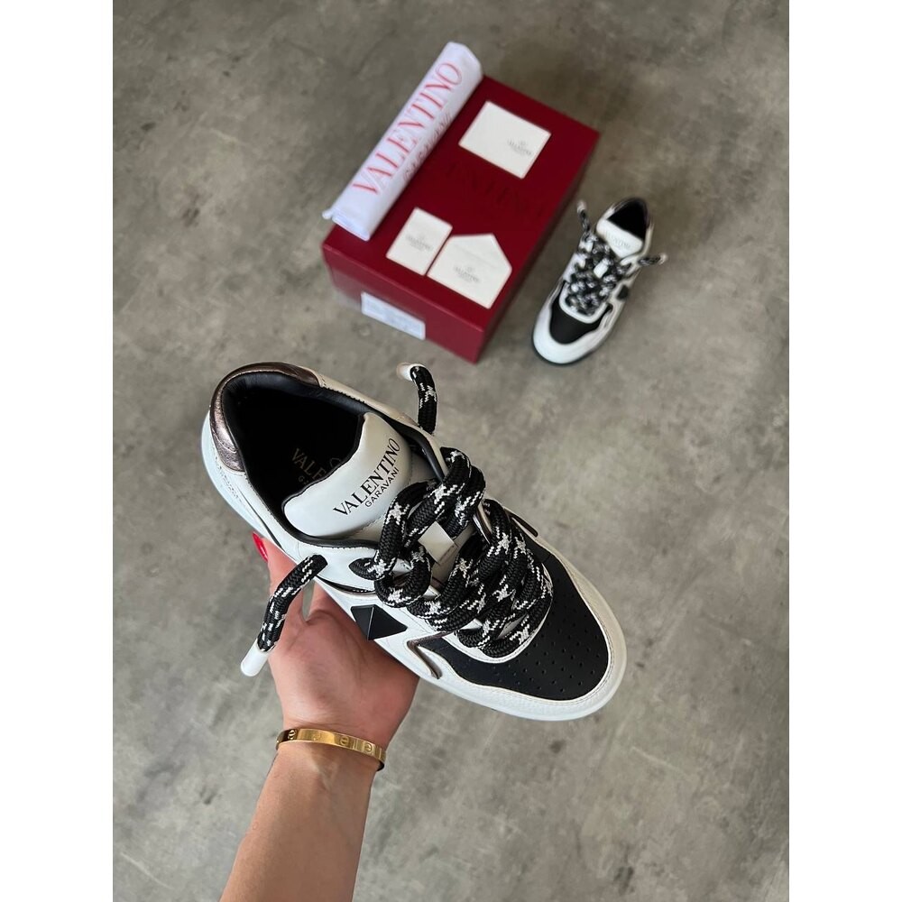 Valentino Yüksek Taban Black VLTN
