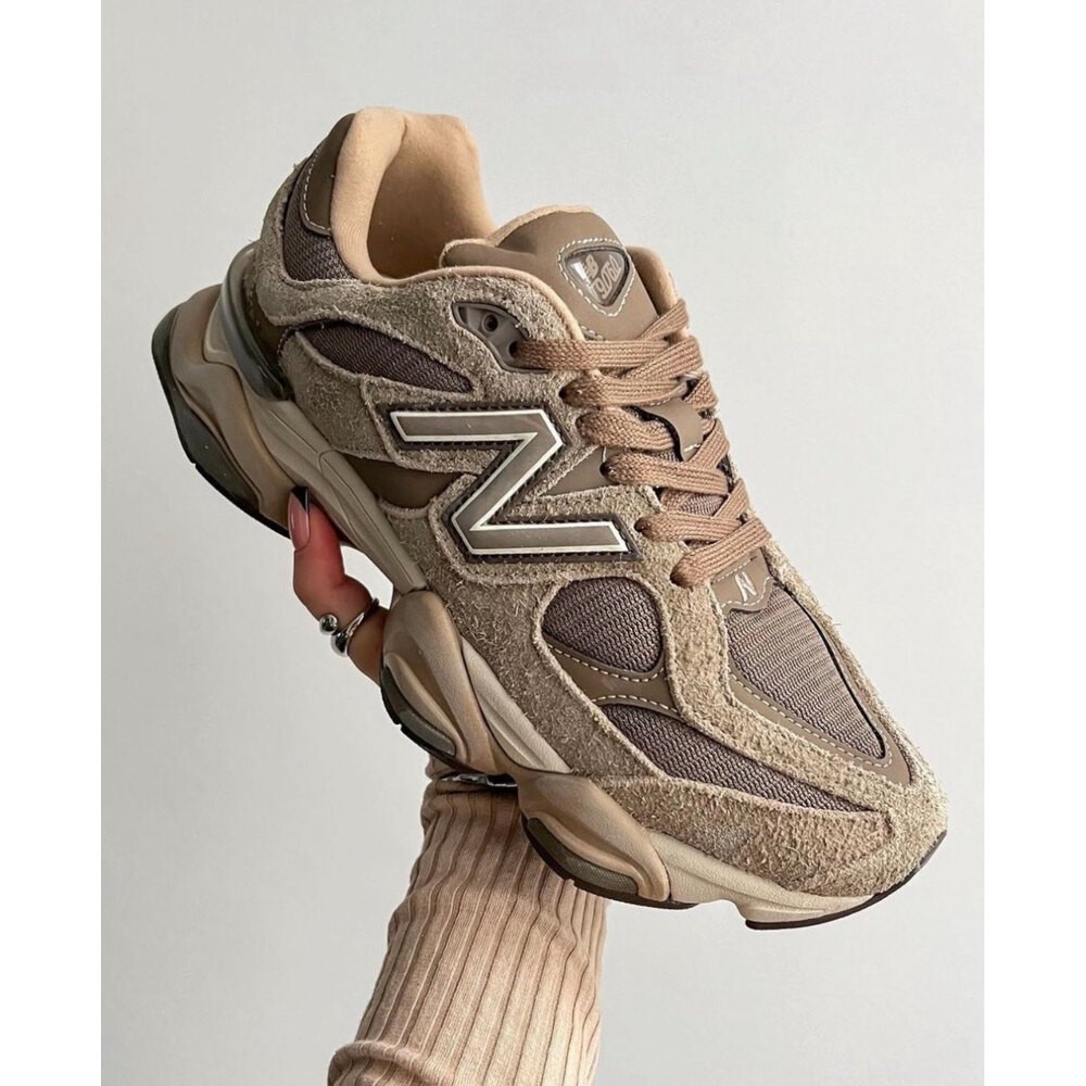 New Balance 9060 PB Mushroom