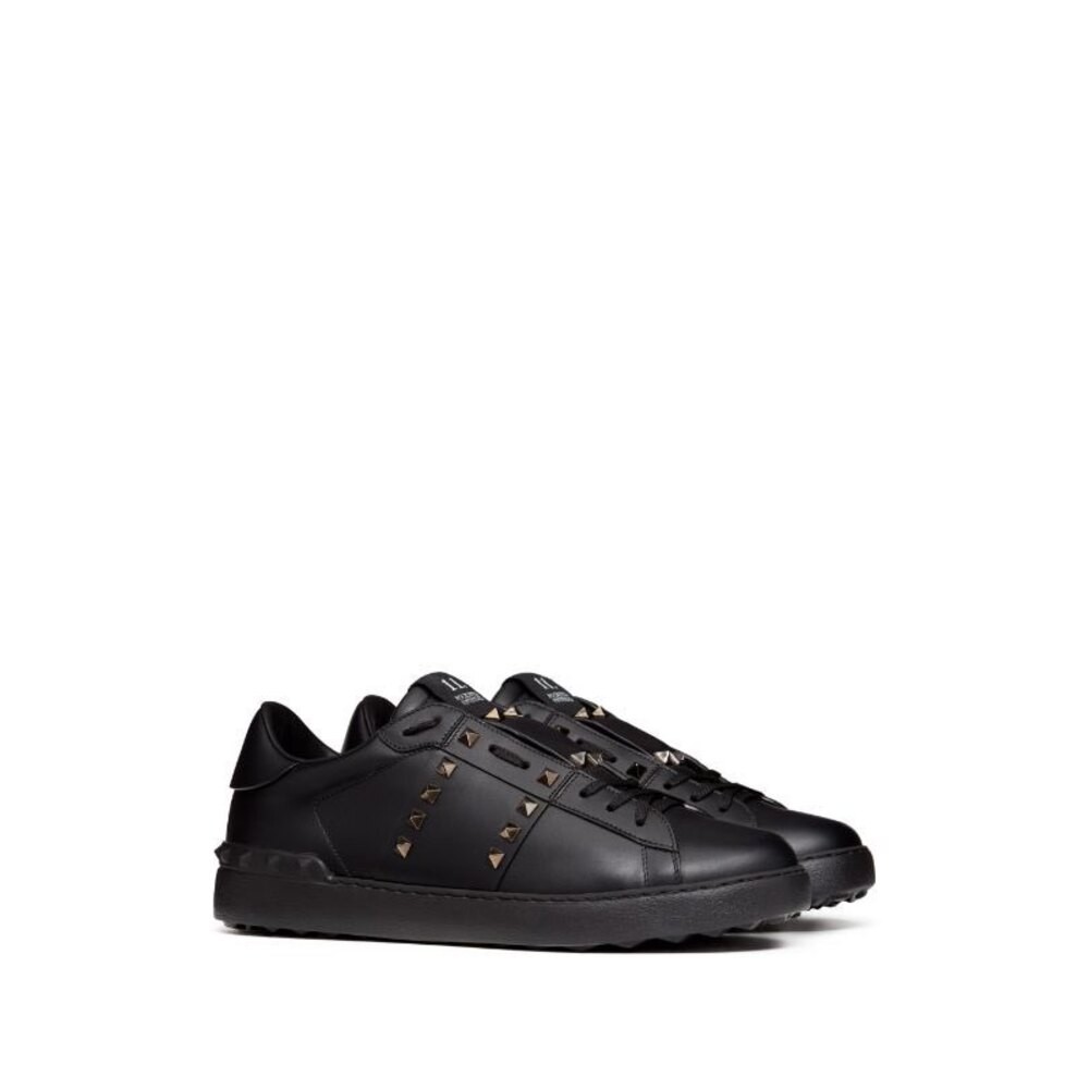 New Season Valentino Garavani Rockstud Untitled leather sneakers