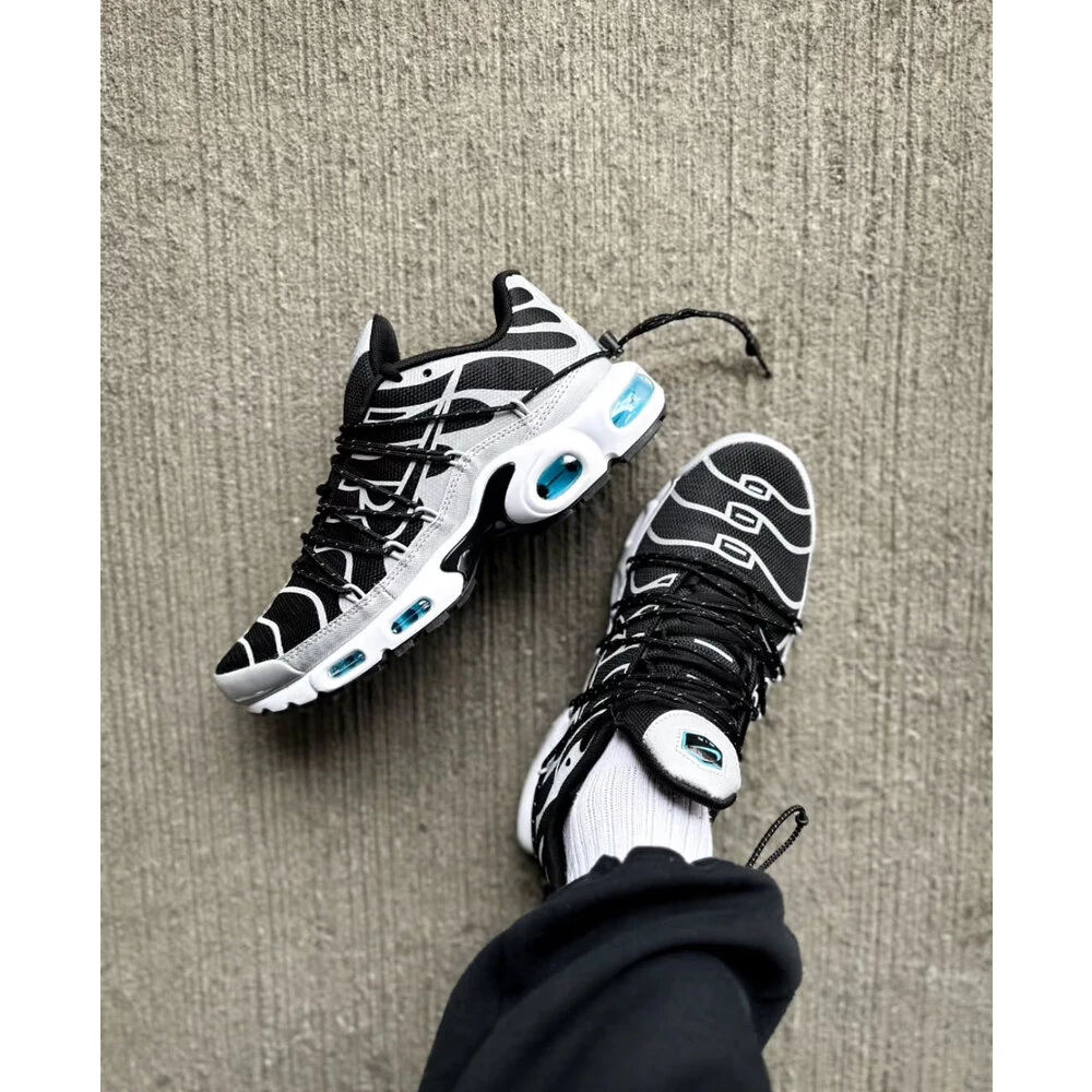 Nike Air Max TN plus Lace Toggle Grey görsel 4