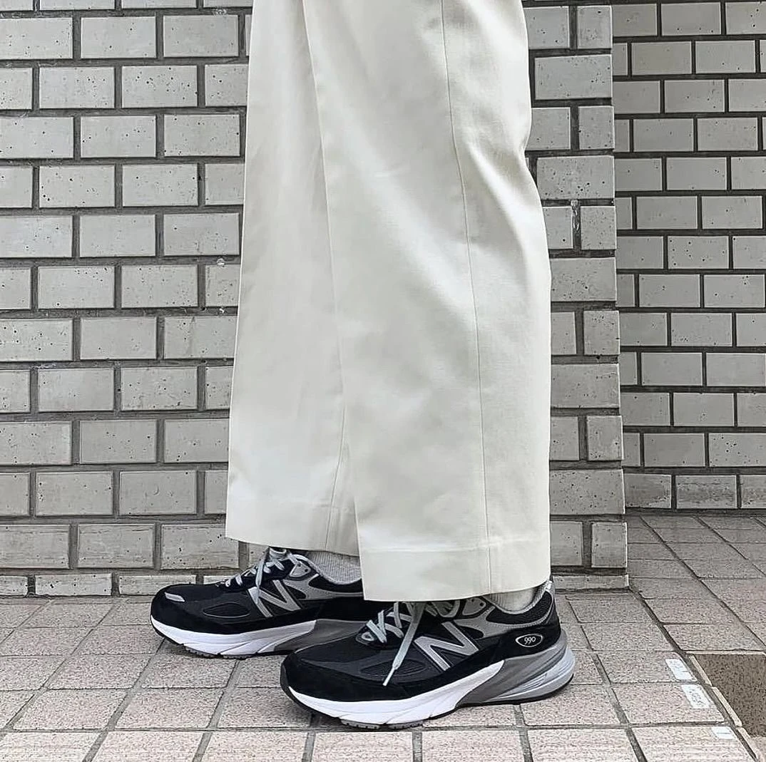 New Balance 990 V6 Black görsel 3