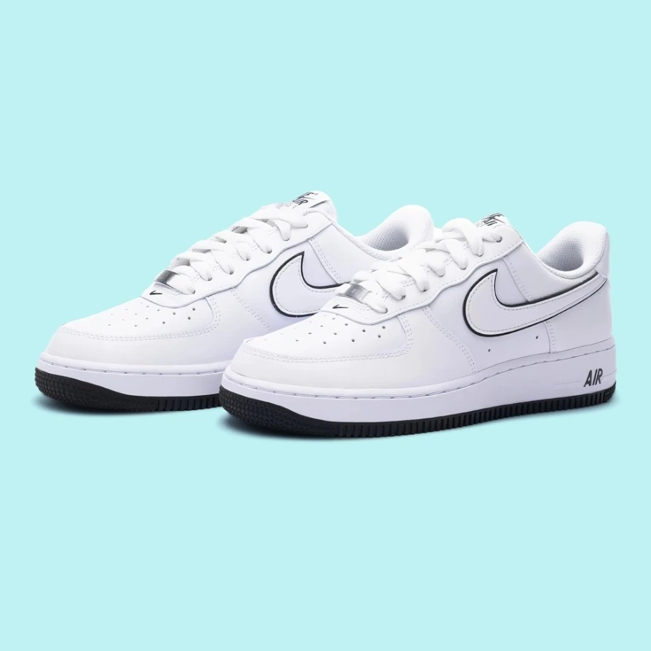 Nike Air Force 1 '07 Low White Black Outline Swoosh görsel 2