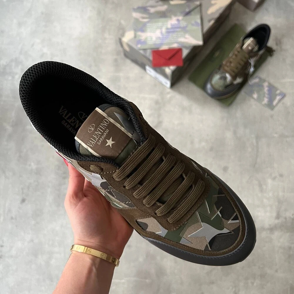 Valentino Red görsel 3
