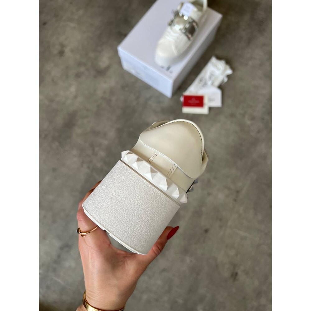 Valentino Women White Silver