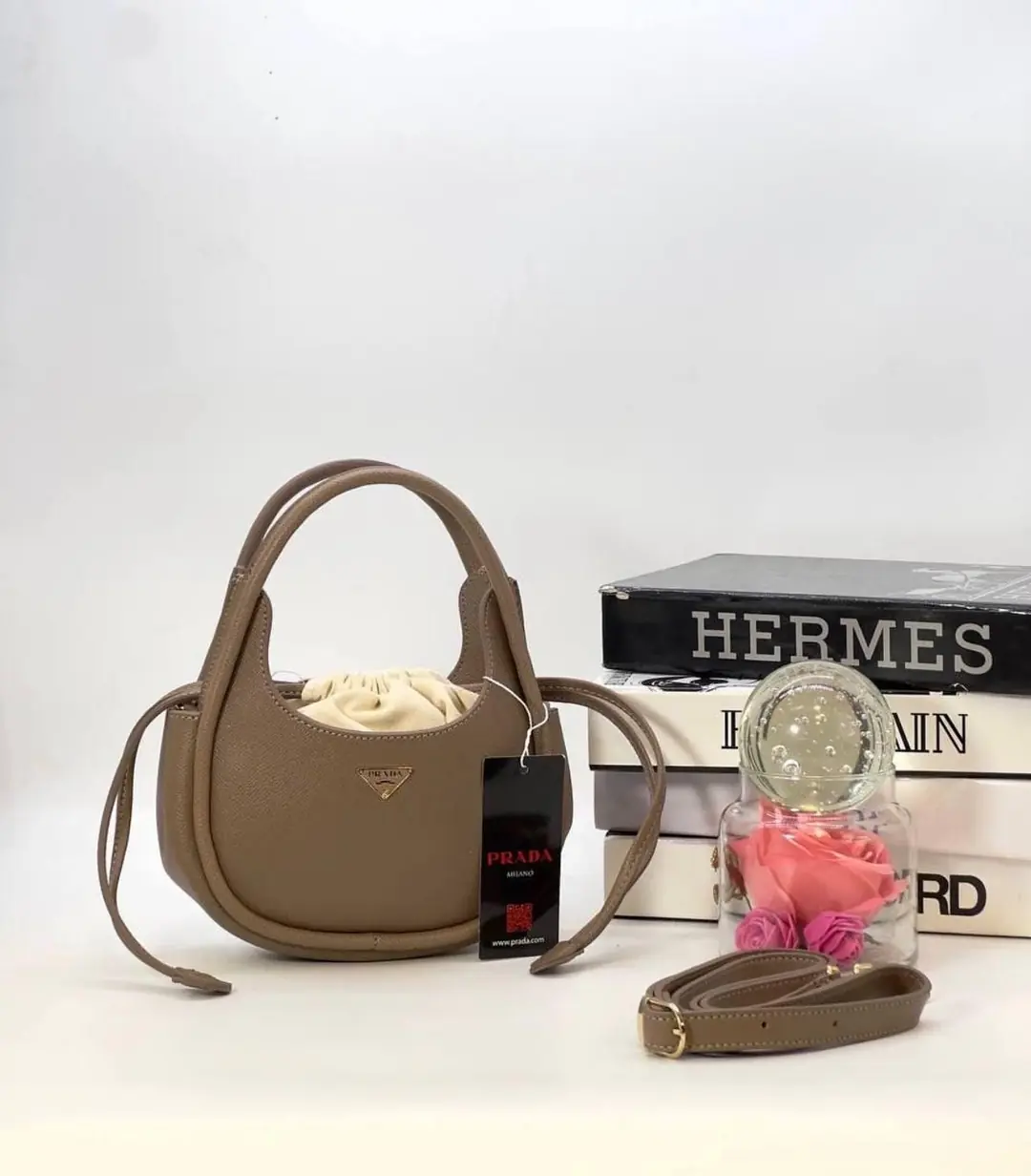 Prada Bagget Handbag Kahve