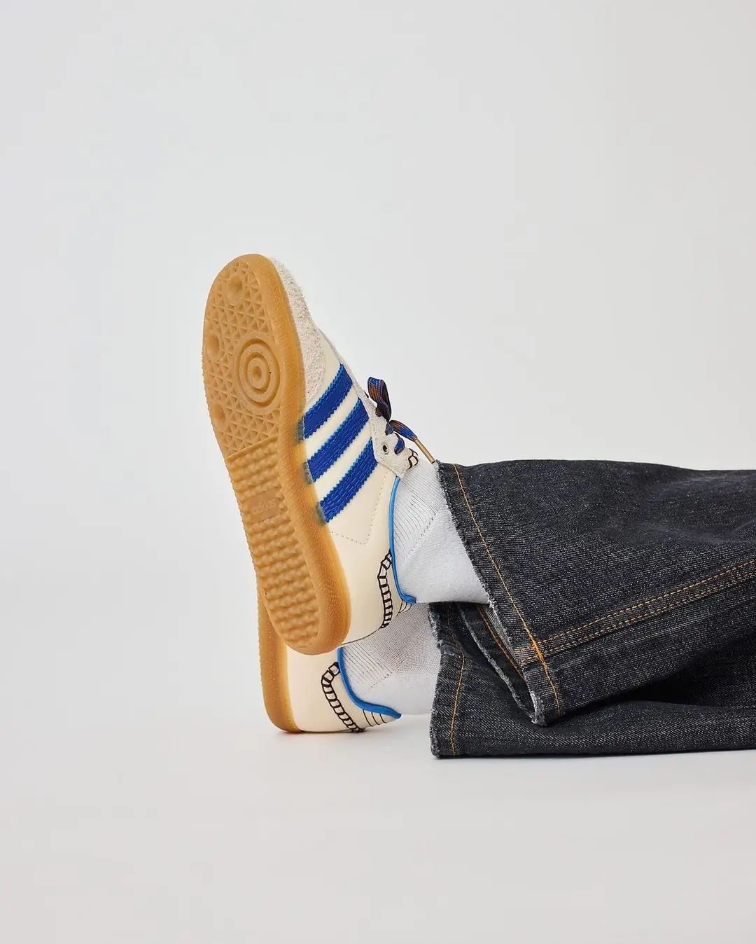 Adidas Wales Bonner Blue görsel 2