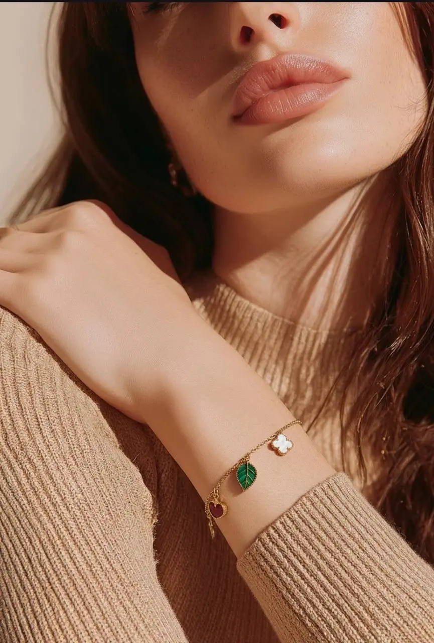 Van Cleef Arpels Bileklik görsel 2