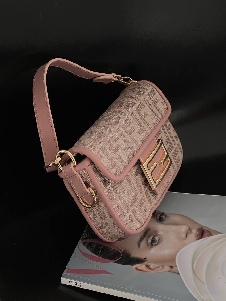 Fendi Bagıette Mini Bag