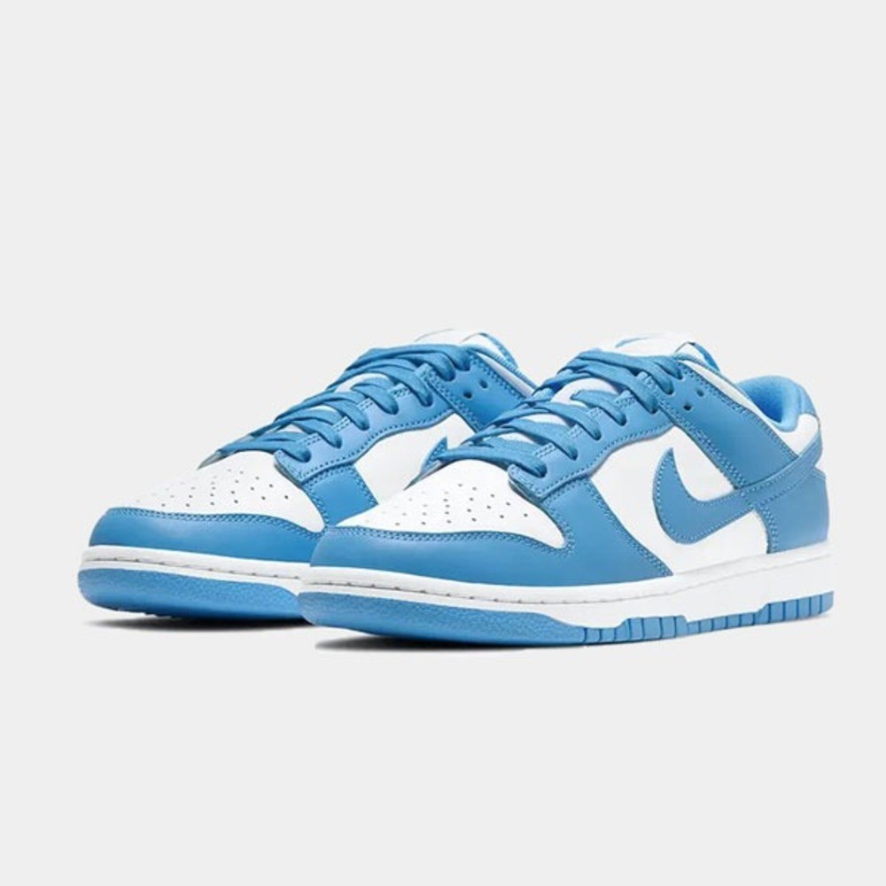 Nike Dunk Low UNC