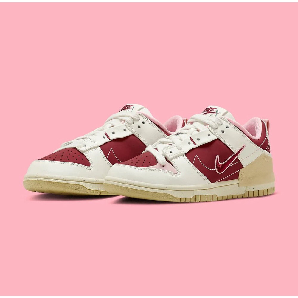 Nike DUNK LOW DISRUPT 2 VALENTINES DAY 2023
