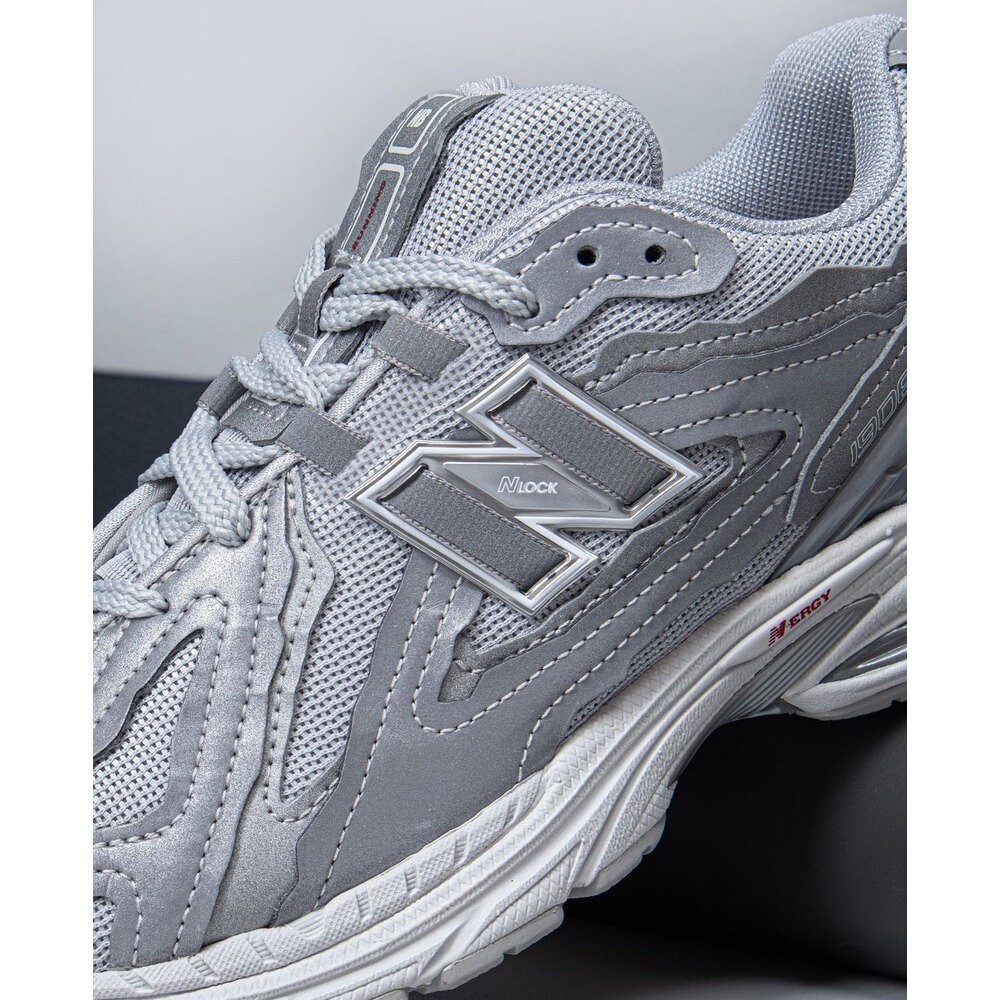 New Balance 1906D “Protection Pack - Silver Metallic”
