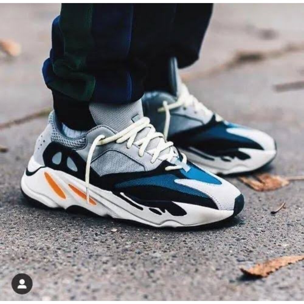 Adidas Yeezy 700 wawe Runner