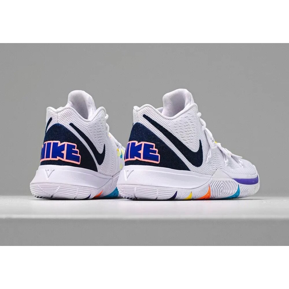 Nike Kyrie 5 EP “Have A Nike Day”