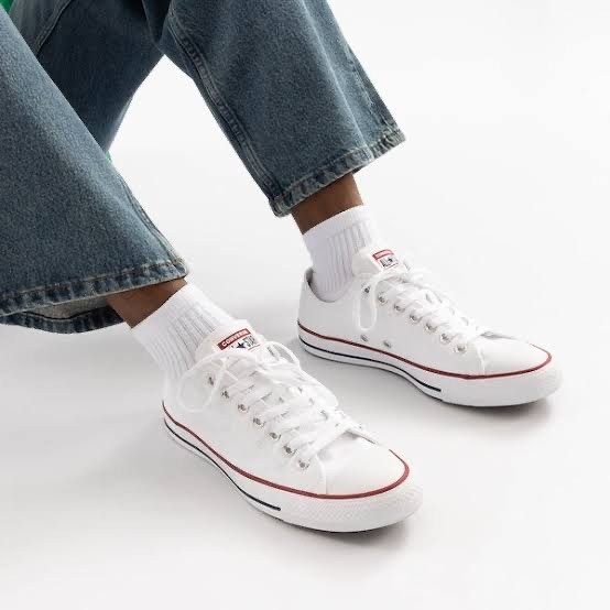 Converse Low White