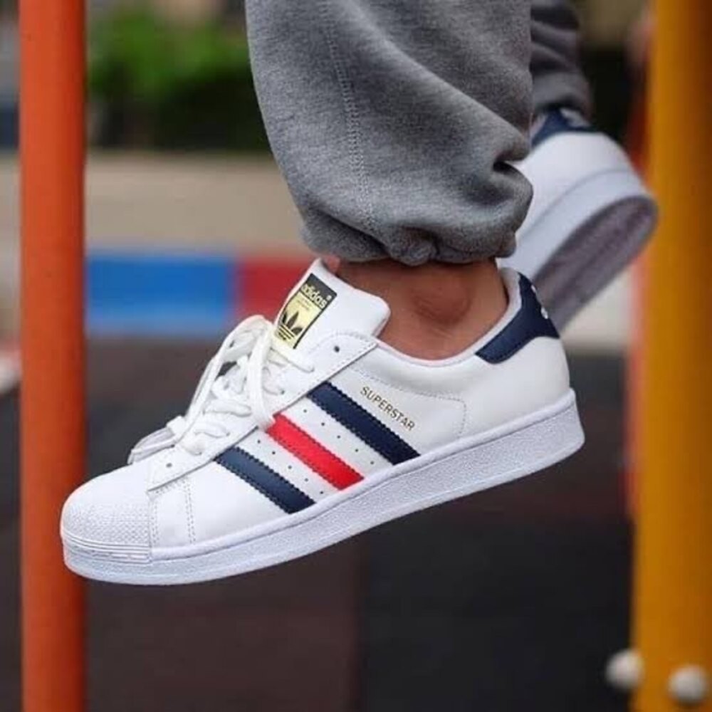 Adidas Kırmızı Mavi Çizgili Beyaz Superstar