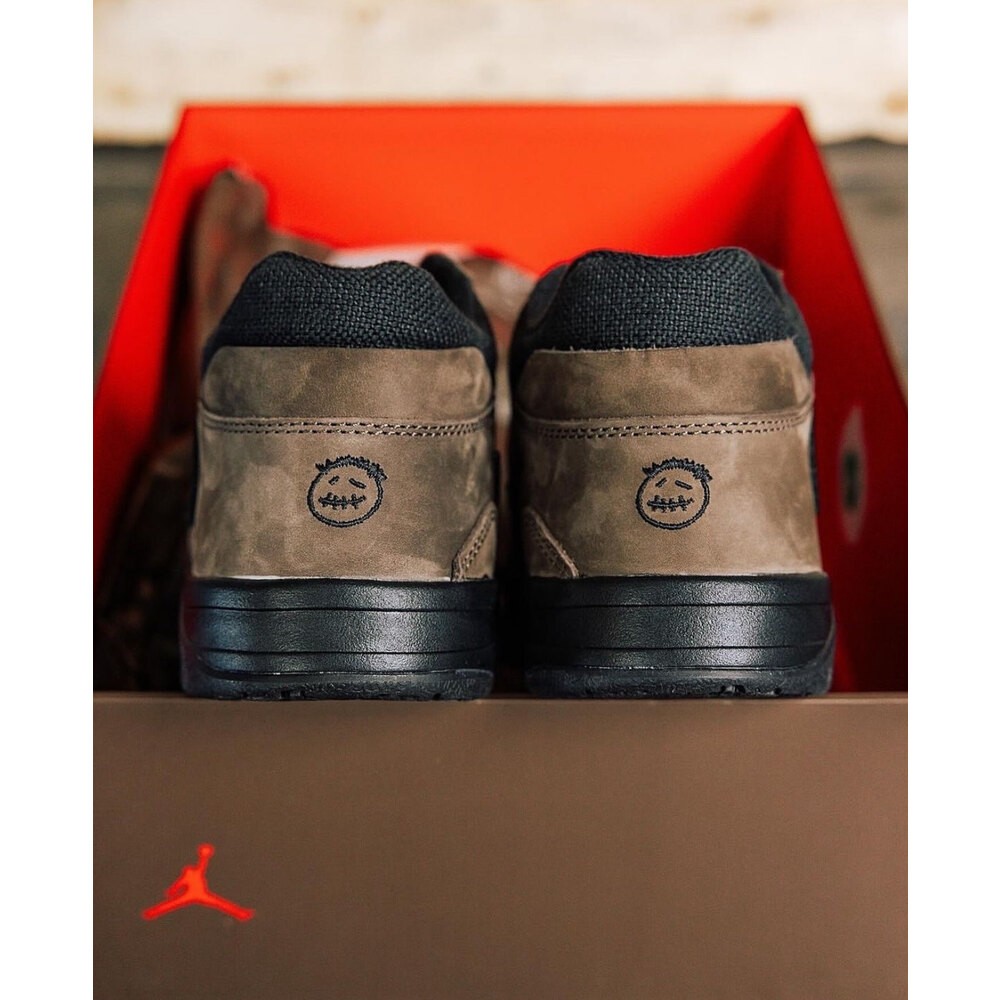 Jordan Brand x Travis Scott Jumpman Jack "Dark Mocha"