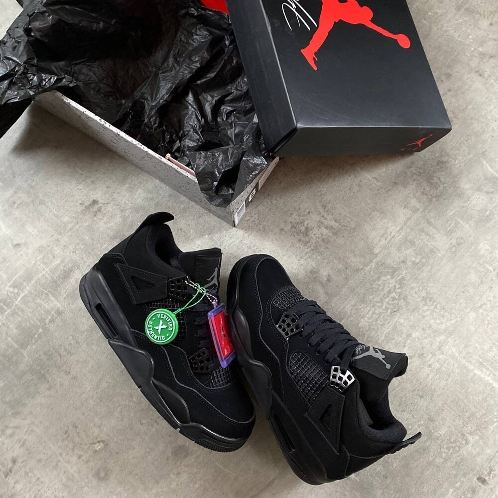 Nike Jordan 4 Retro Black Cat