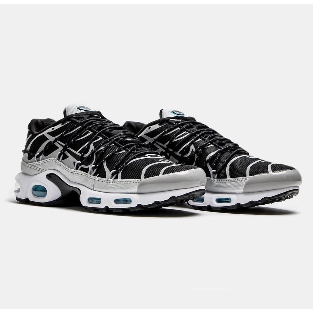 Nike Air Max TN plus Lace Toggle Grey