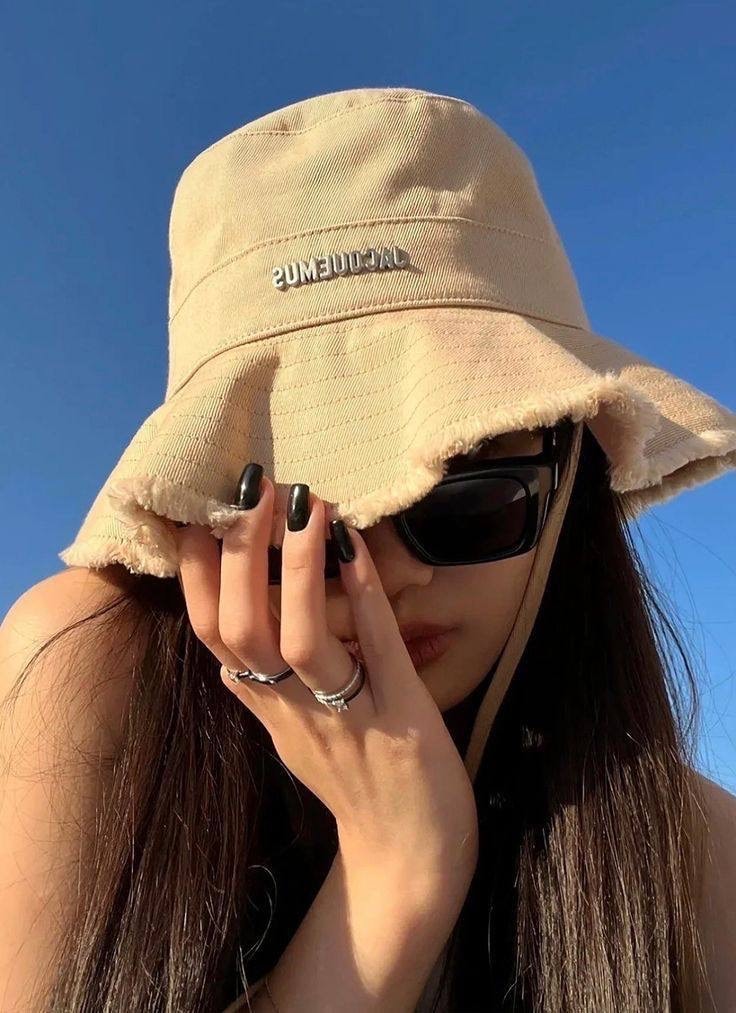 JacqueMus Şapka