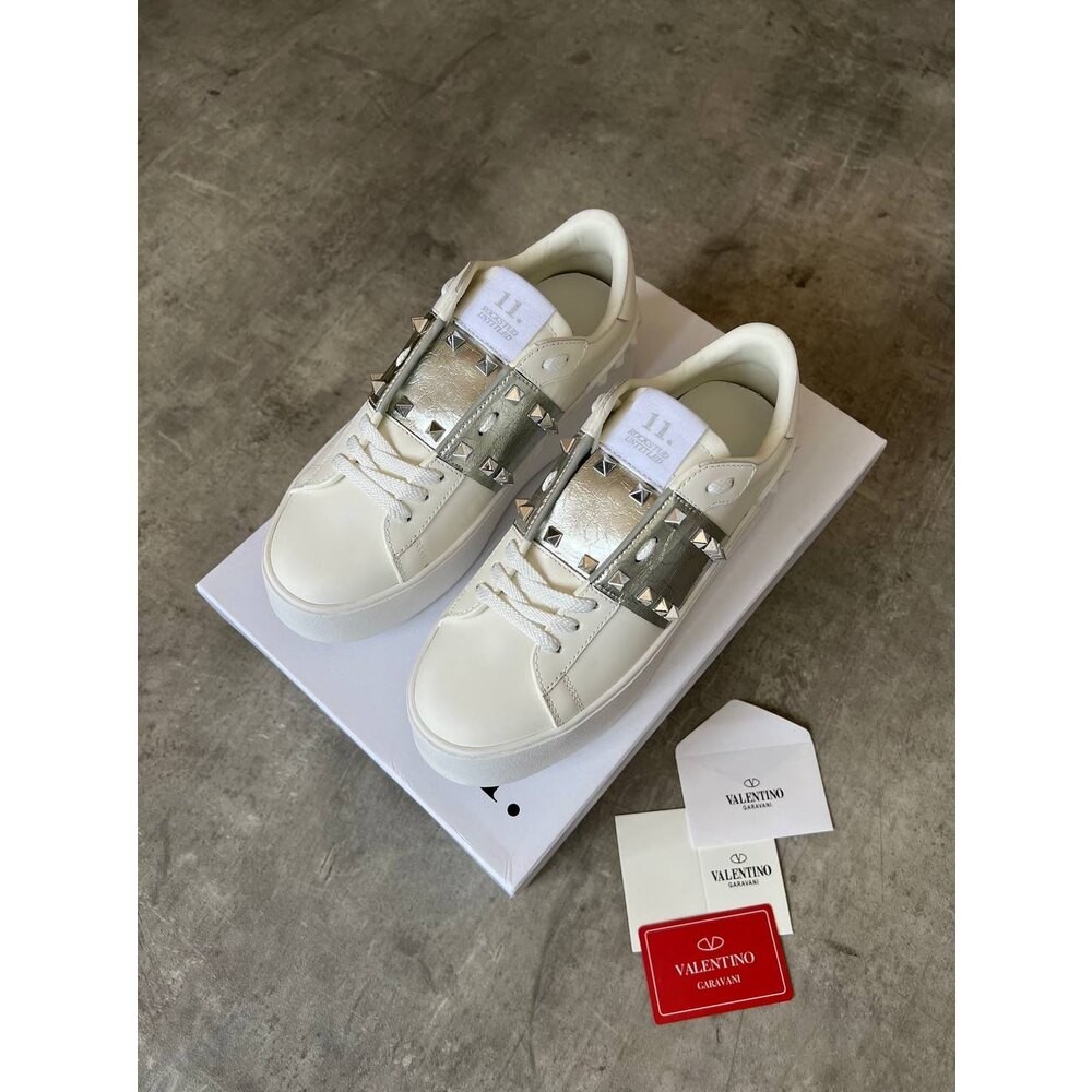 Valentino Women White Silver