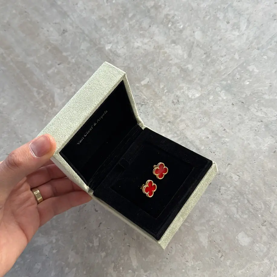 Van Cleef Bordo Küpe (Premium)
