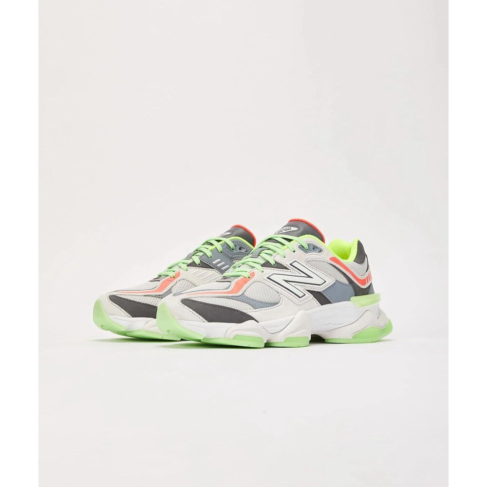 New balance U9060 Glow