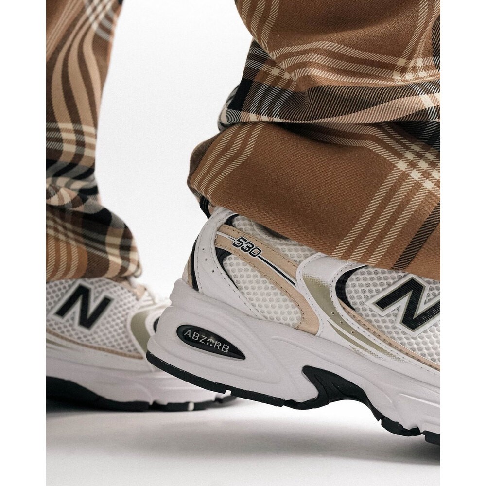 New Balance 530 Gold