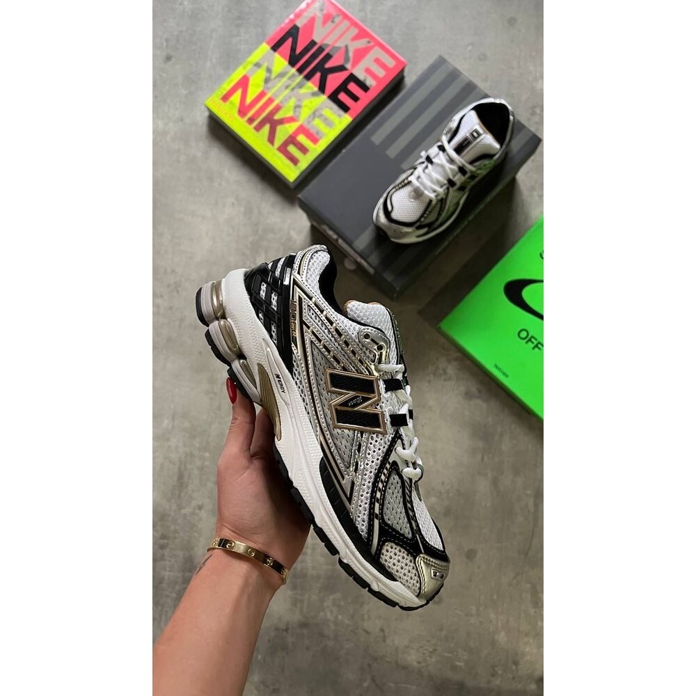 New balance 1906R Black Gold