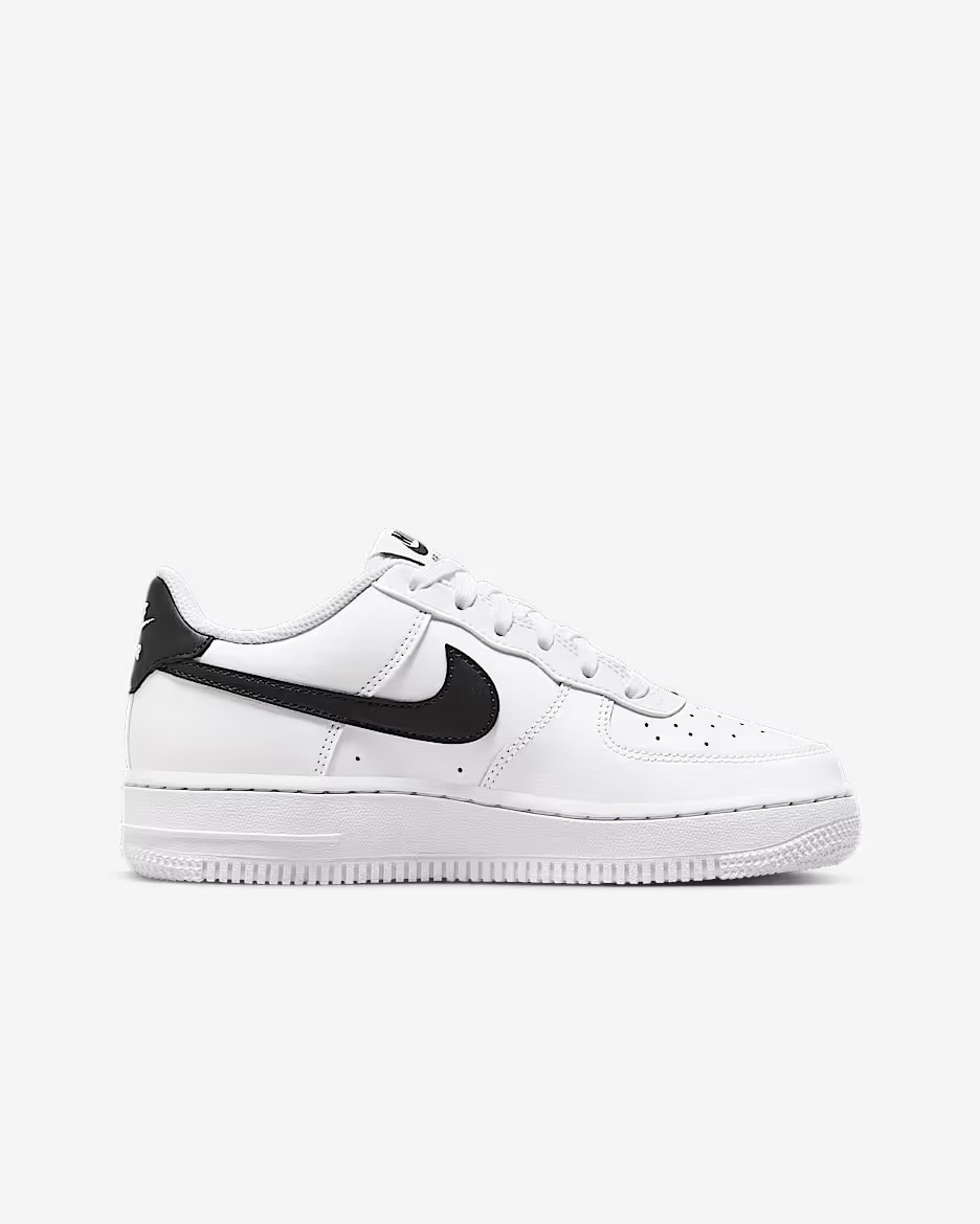 Nike Air Force 1 White & Black