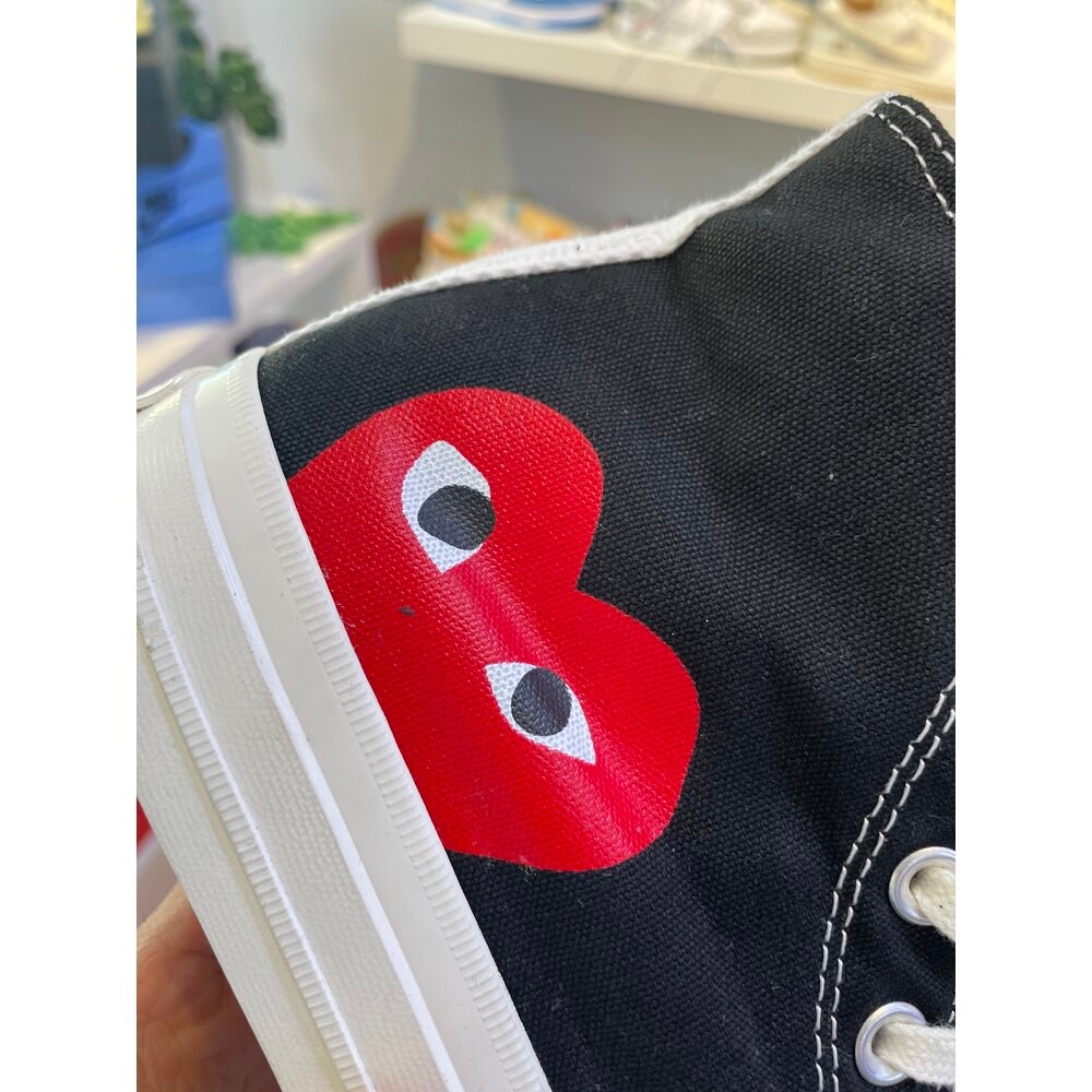 38 Converse Bilekli Kalpler