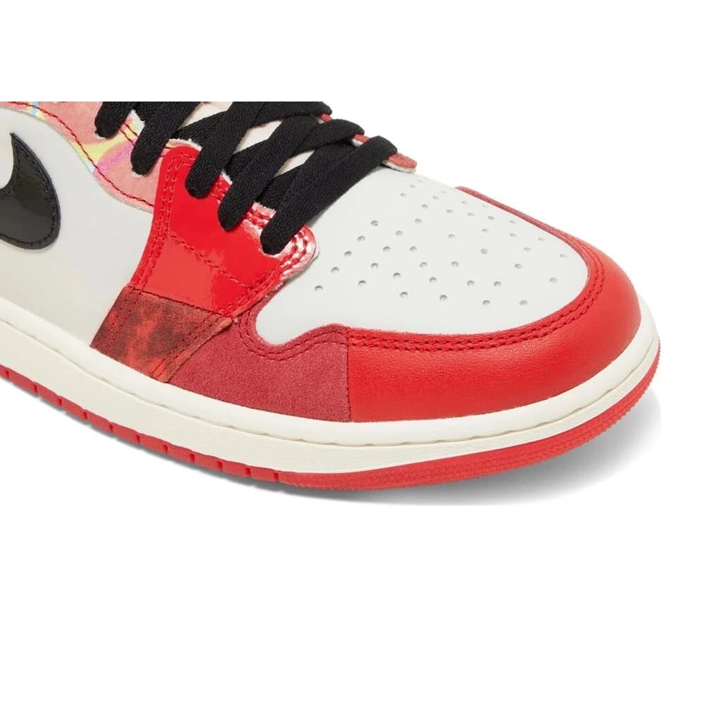 Jordan 1 Retro High OG Spider-Man Across the Spider-Verse görsel 4
