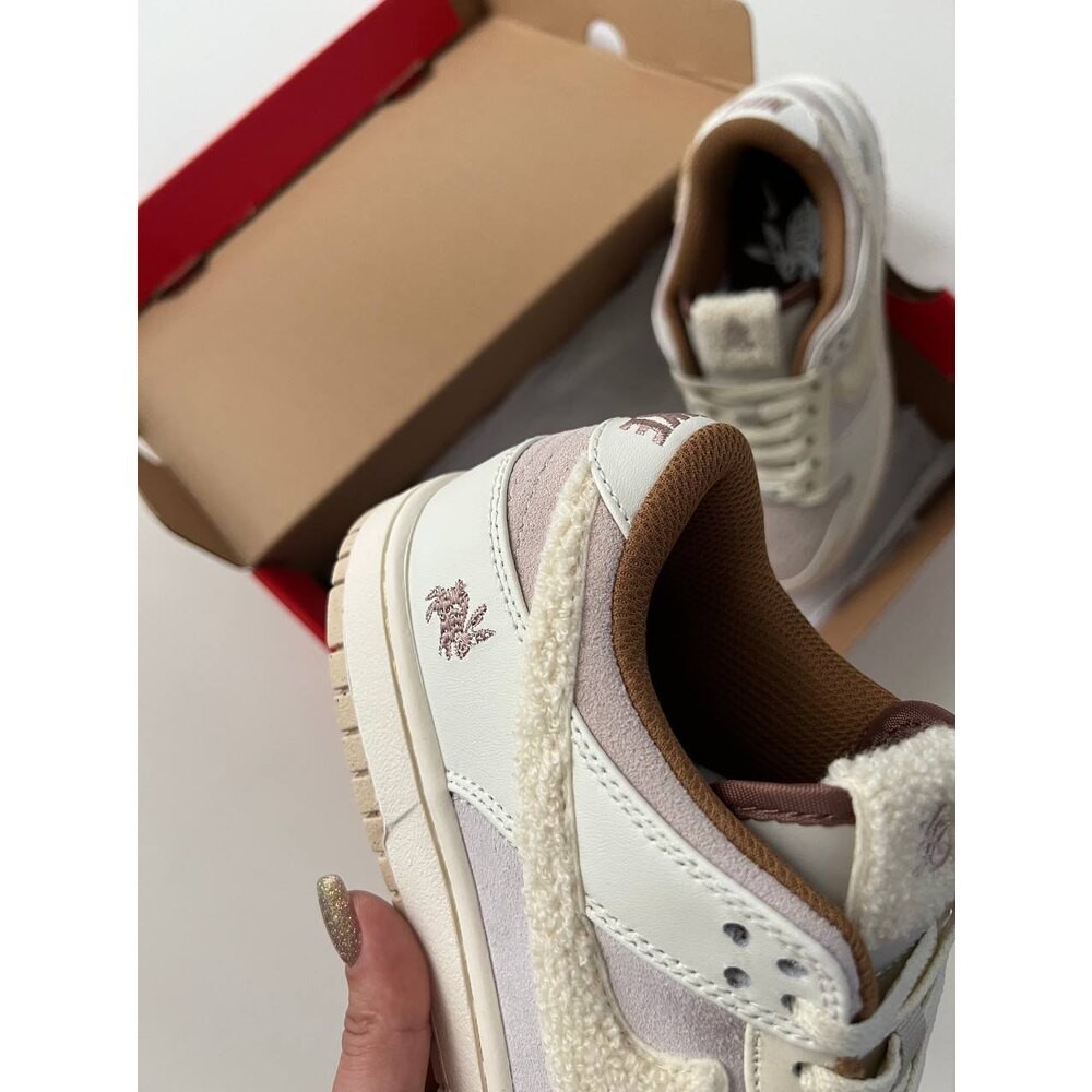 Nike Dunk Low Retro Rabbit Fossil