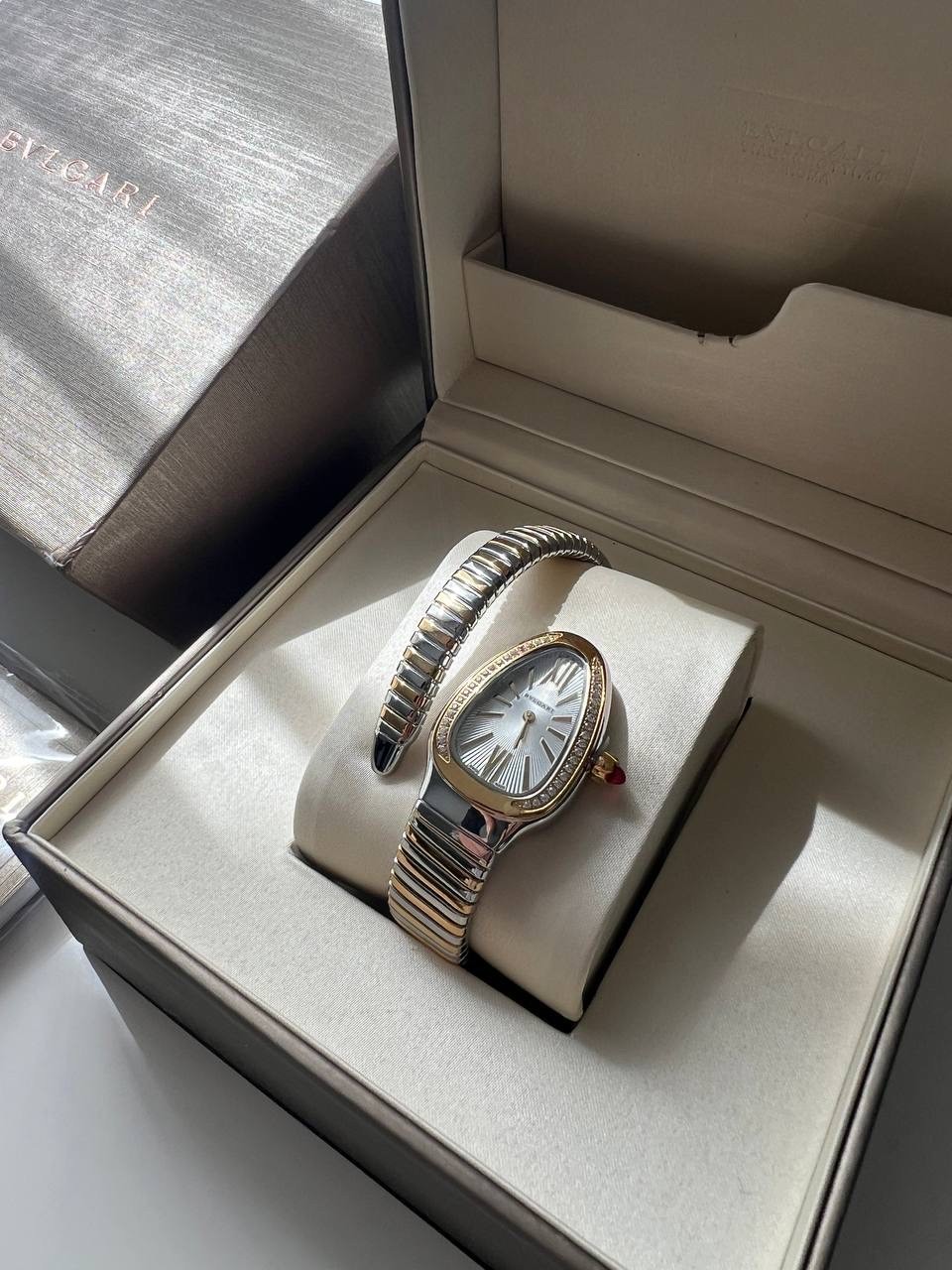 Bvlgari Kadın Kol Saati 