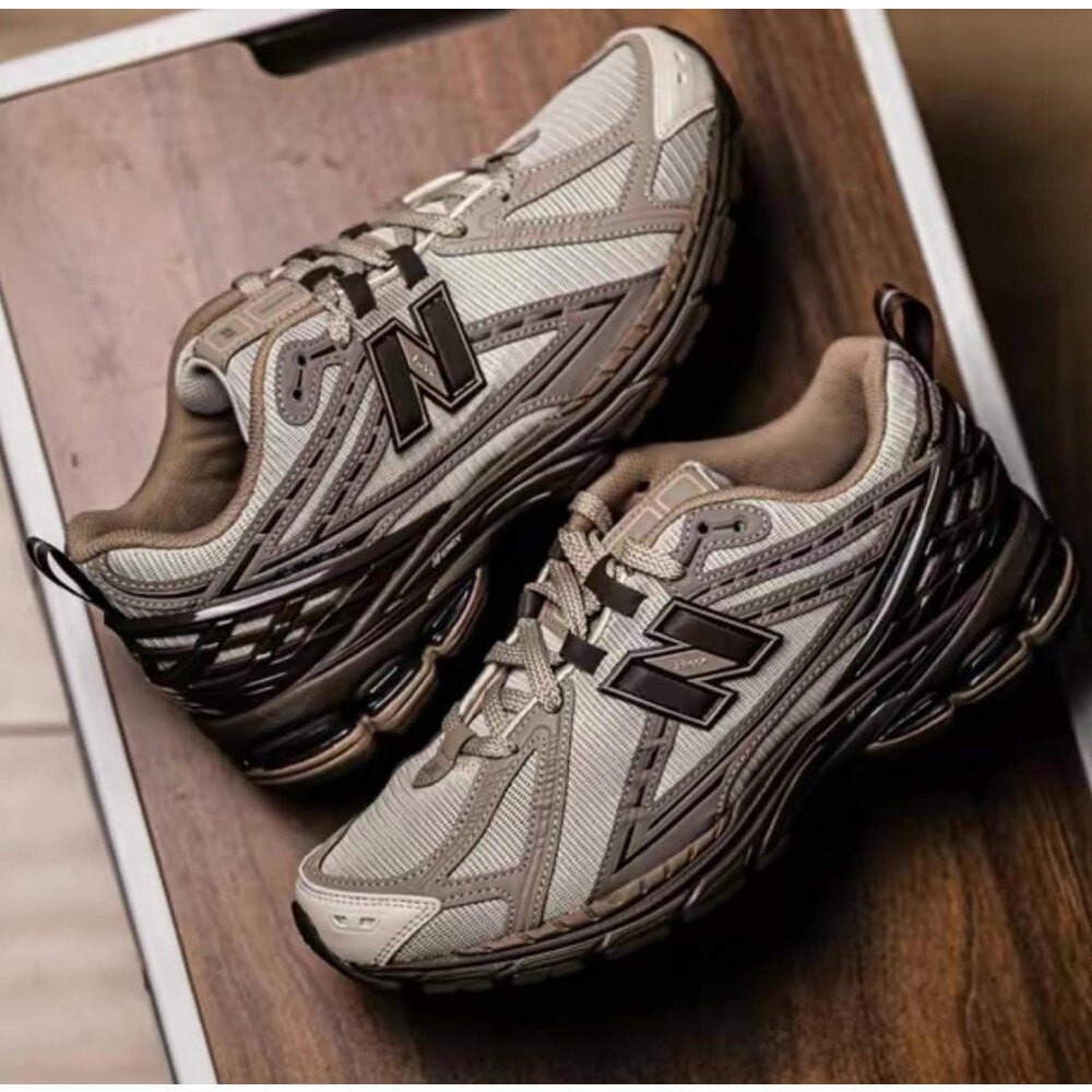 New Balance 1906RHD Brown