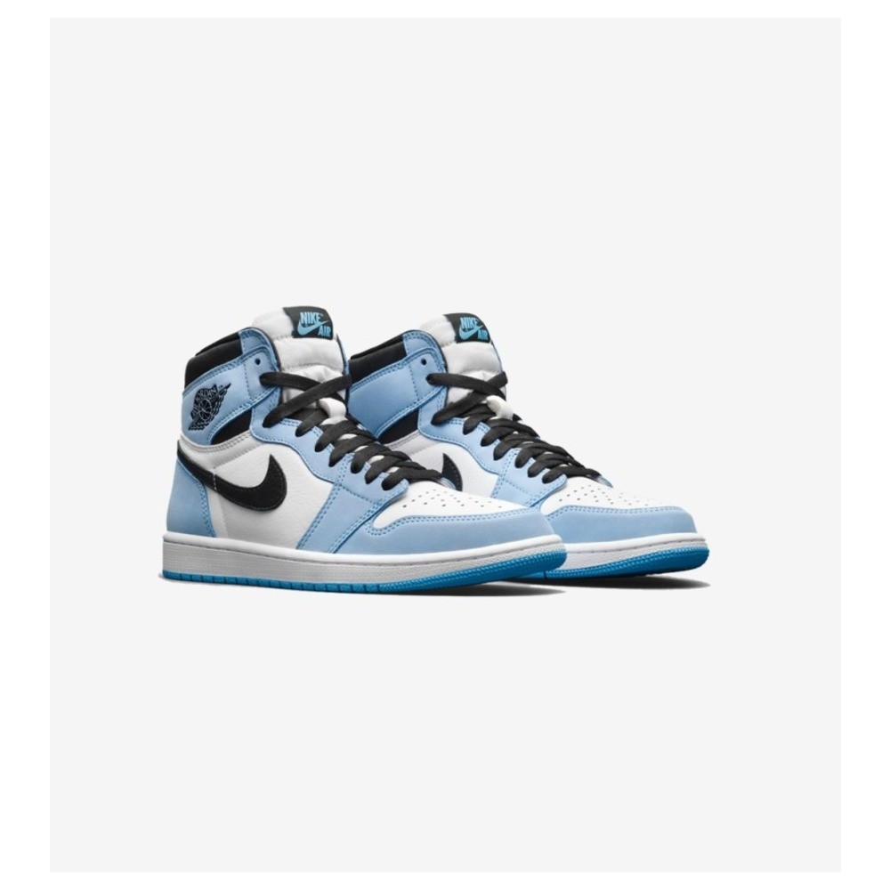 Air Jordan 1 Retro High University Blue