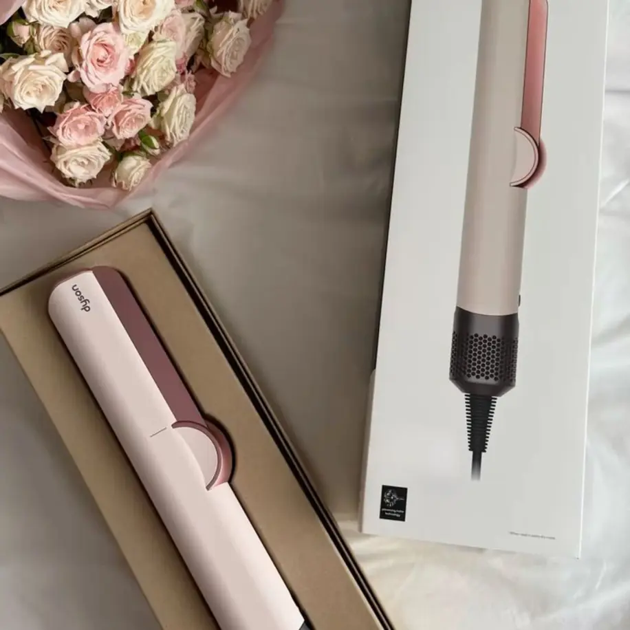 Dyson AirStrait™ “ Ceramic Pink “