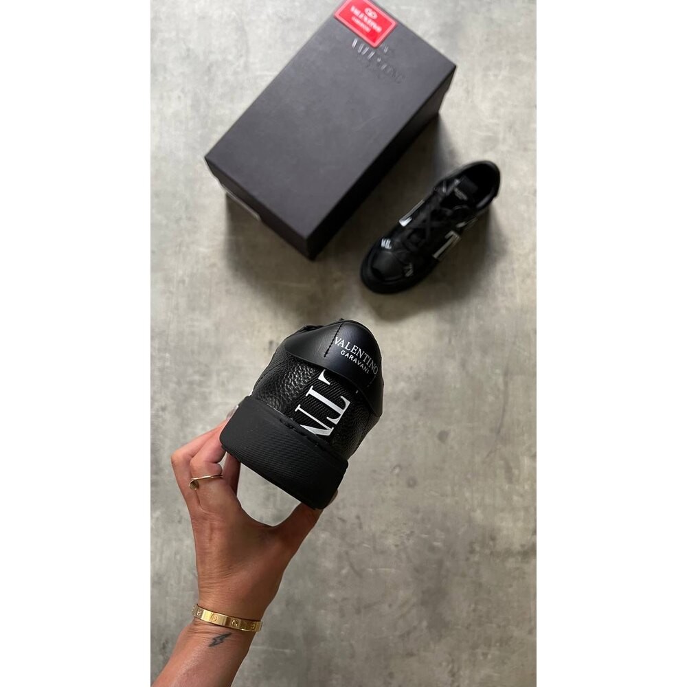 Valentino Rockstud Black VLTN