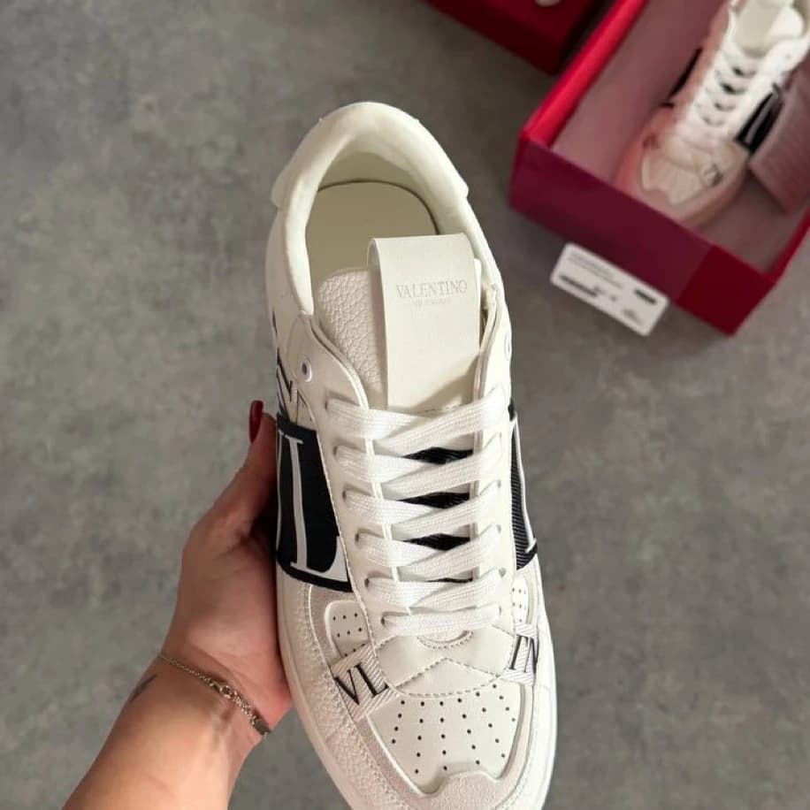Valentino Garavani Sneakers görsel 4