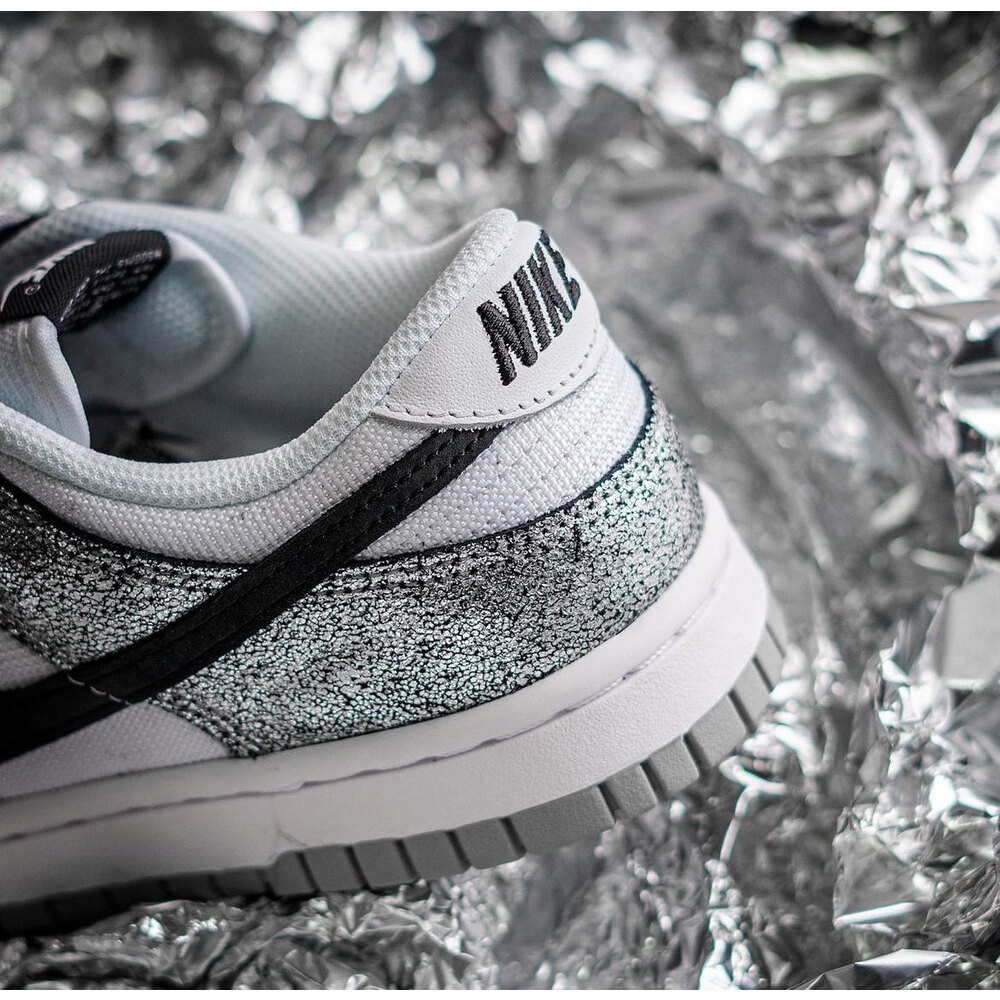 Nike LOW GOLDEN GALS METALLIC SILVER