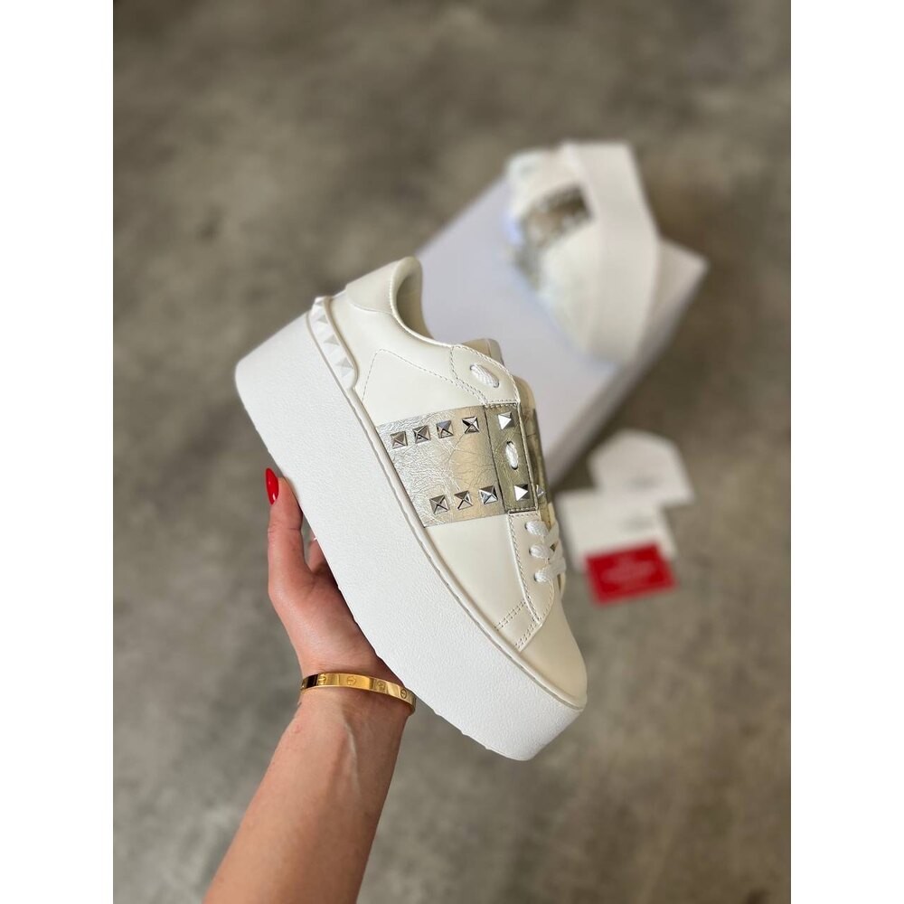 Valentino Women White Silver