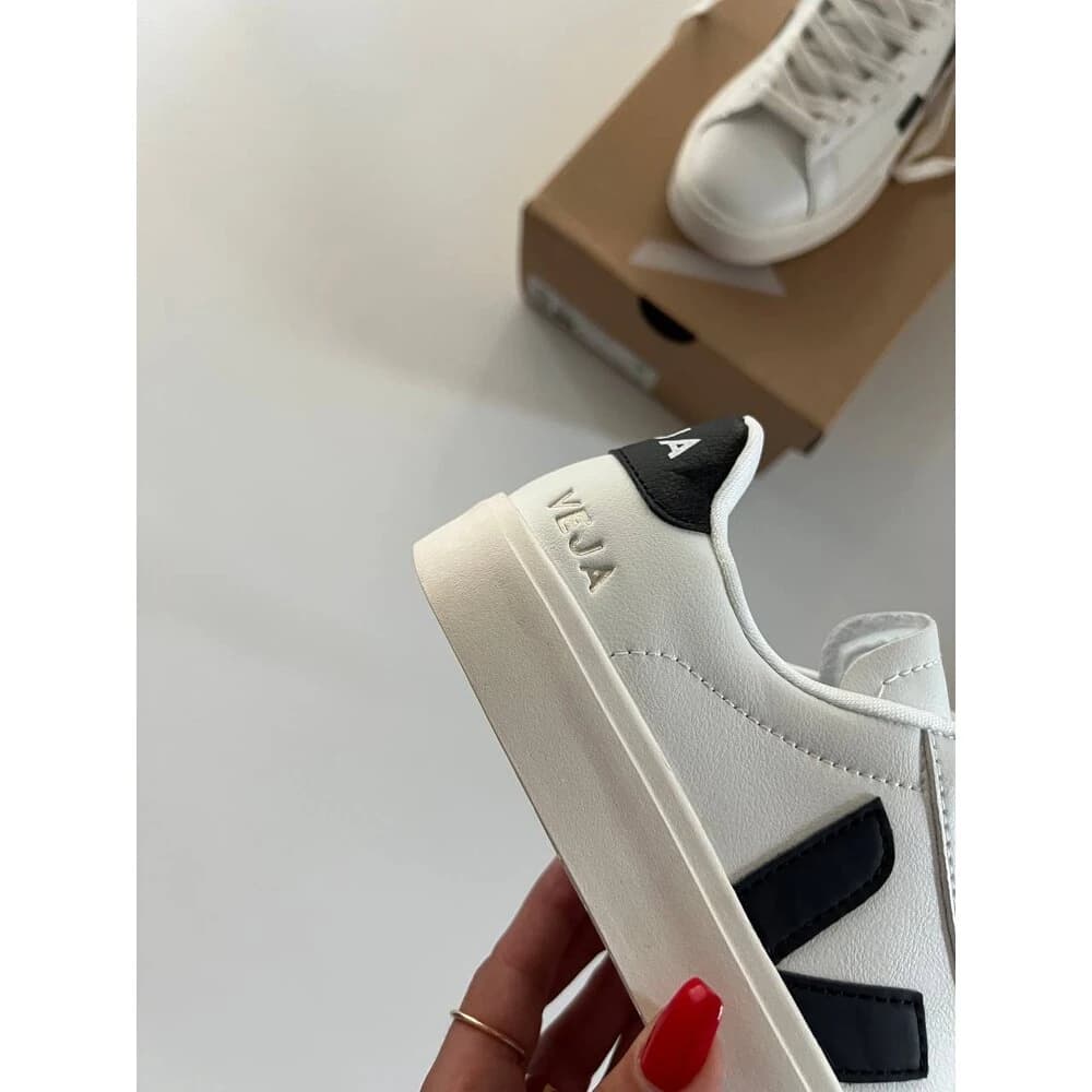 Veja Campo Low White Black görsel 3