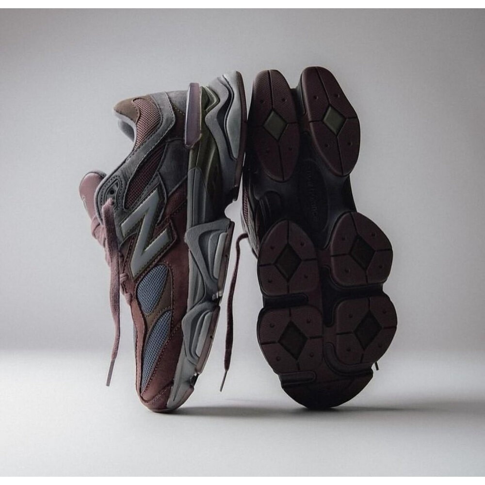New balance U 9060 Truffle Rich Bordo