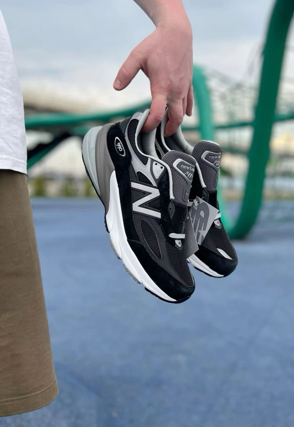 New Balance 990 V6 Black görsel 2